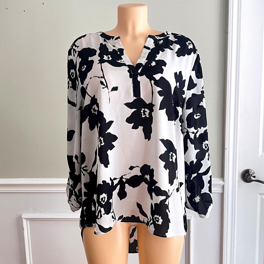 Daniel Rainn Floral Blouse Women XXL Roll Tab Sleeve Black White V-Neck Tunic - Picture 1 of 8